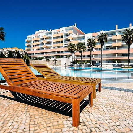 Fantastic Seaside Family Apartment With Pool Parede Buitenkant foto