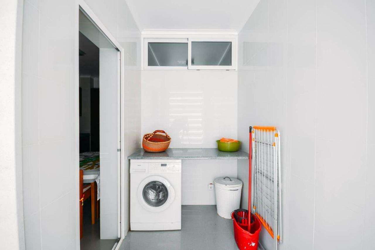Fantastic Seaside Family Apartment With Pool Parede Buitenkant foto
